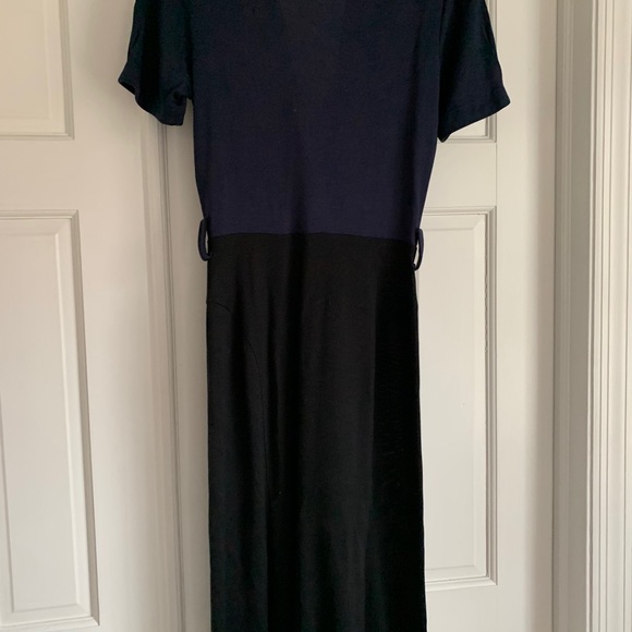 Dress - Picture 3 of 5